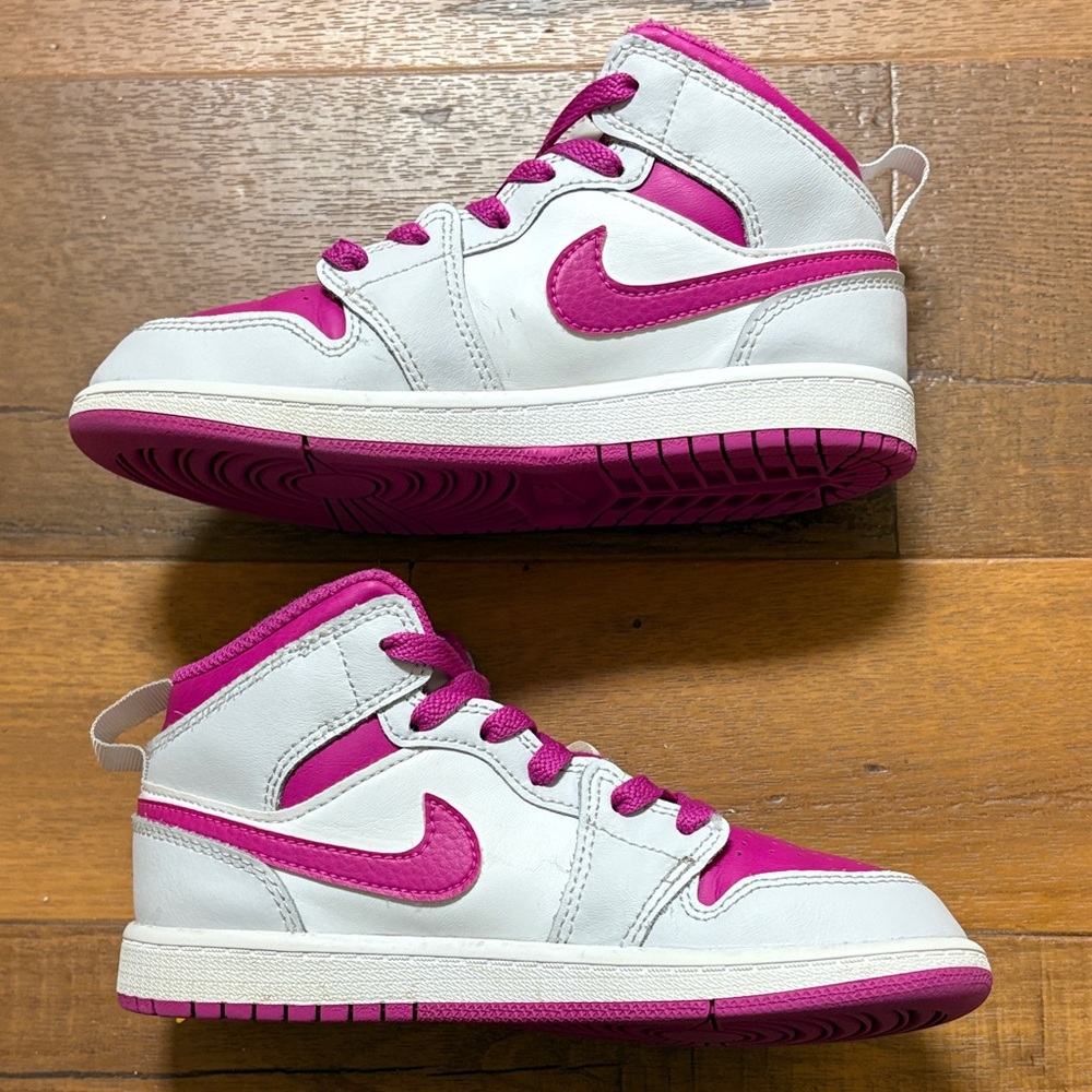 Air Jordan 1 Mid Pink White High-Top Sneakers Sz 1Y fd8781-500 - Picture 6 of 9